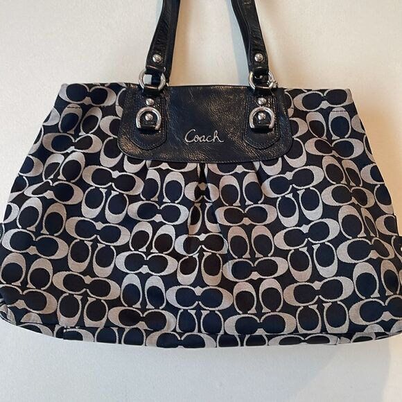 Coach Ashley Signature Carryall Black and Tan F15510 - Picture 3 of 9